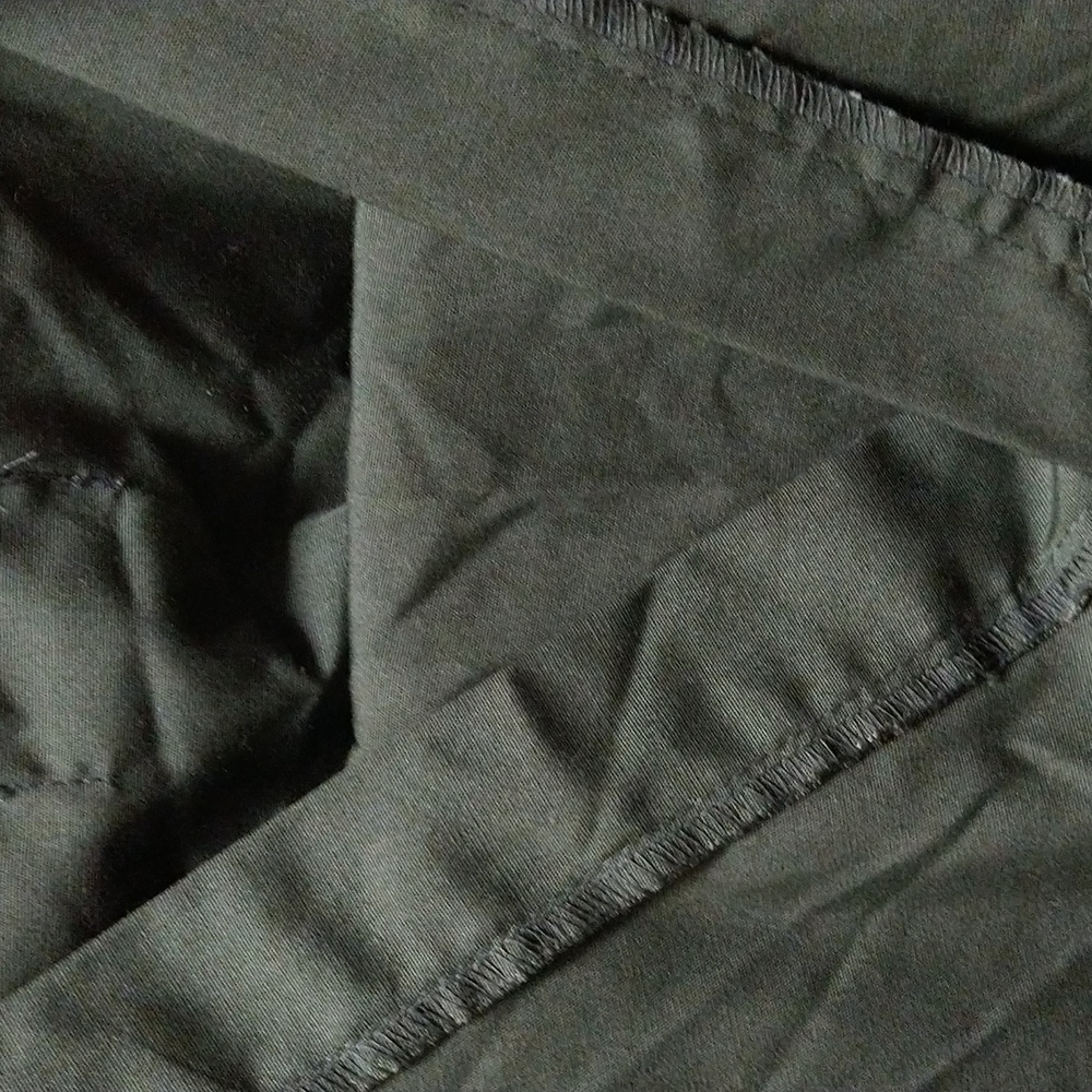 Scrub sets - Picture 2 of 4